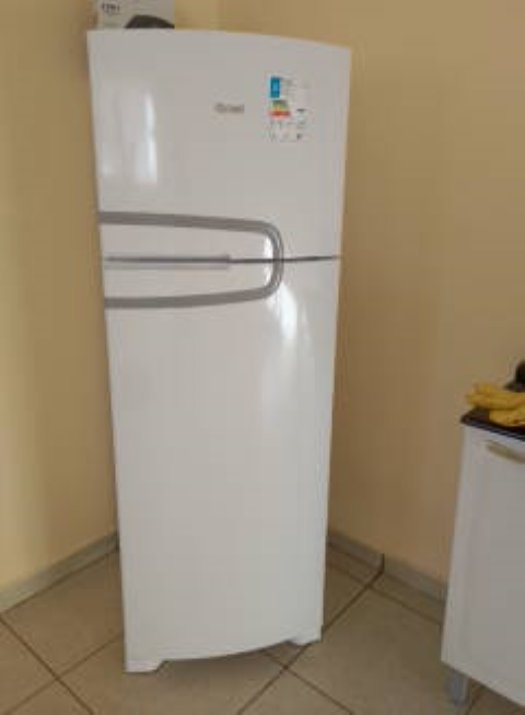 Vendo Geladeira Consul Frost Free CRM39AB Duplex com Prateleiras Altur